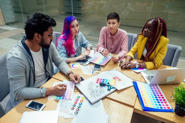 Comment la communication digitale peut booster votre entreprise grâce à une agence web à Strasbourg ?